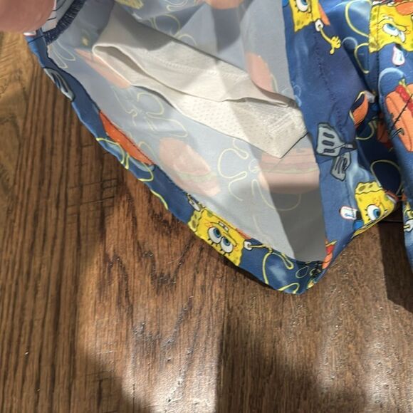 Abercrombie SpongeBob swim trunks. Sz 7/8 - Picture 2 of 4